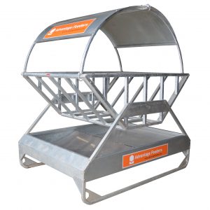 Hay feeder roof for tray hay feeder