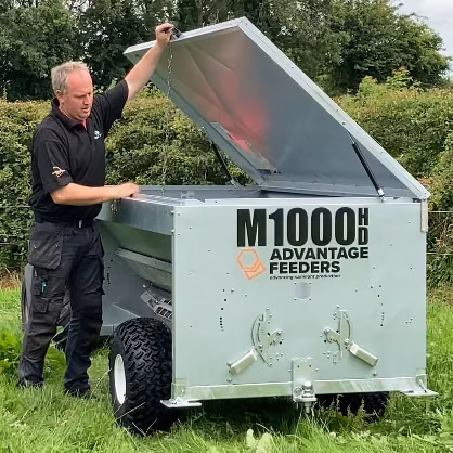 Mobile 1000HD Grain Feeder - Image 7